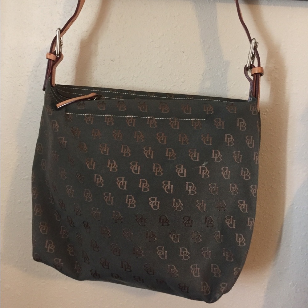 Dooney & Bourke
Hobo Green Monogram